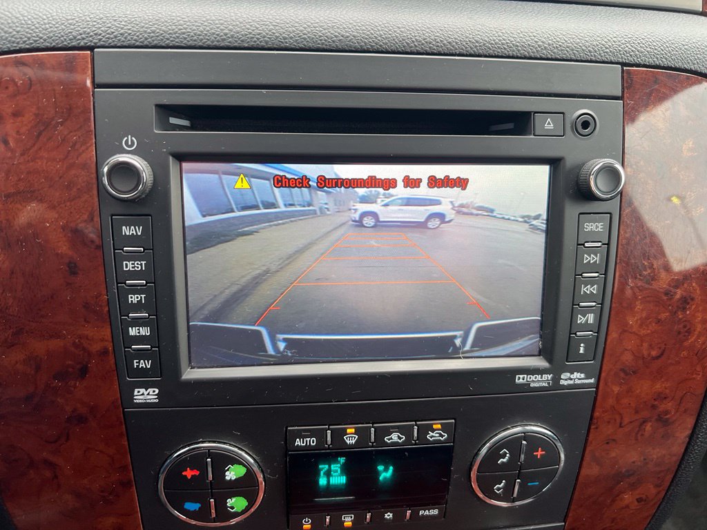 Used 2012 Chevrolet Avalanche LTZ AWD/4WD image 26