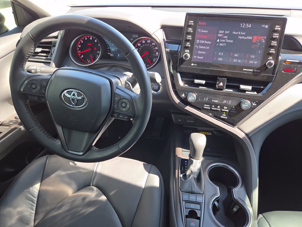Used 2024 Toyota Camry XSE FWD image 30