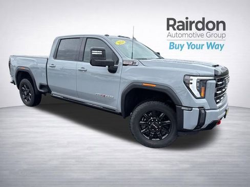 Used 2024 GMC Sierra 2500 AT4 w/ AT4 Premium Plus Package AWD/4WD image 1