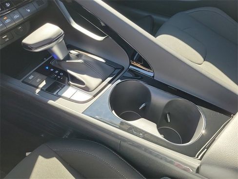 New 2026 Hyundai Elantra SEL Sport Premium image 13