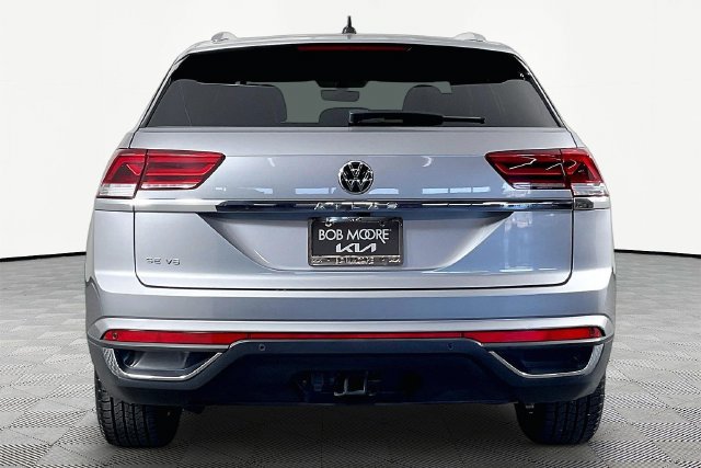 Used 2023 Volkswagen Atlas Cross Sport SE FWD image 5