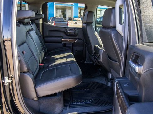 Used 2021 Chevrolet Silverado 1500 LT Trail Boss w/ Convenience Package II image 21