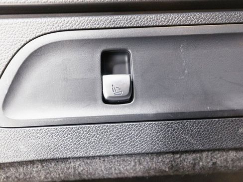 Certified 2022 Mercedes-Benz GLC 300 4MATIC image 28