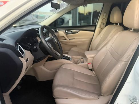Used 2016 Nissan Rogue SL w/ SL Premium Package FWD image 13