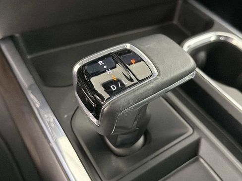 Used 2024 GMC Sierra 1500 SLT w/ SLT Premium Plus Package image 29