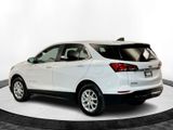 Used 2023 Chevrolet Equinox LT image 3
