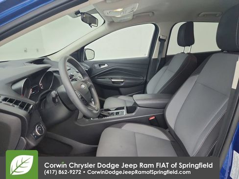 Used 2018 Ford Escape SE FWD image 18