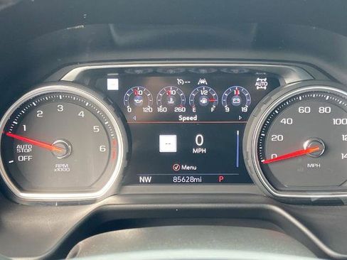 Used 2021 Chevrolet Tahoe Premier w/ Premium Package image 7