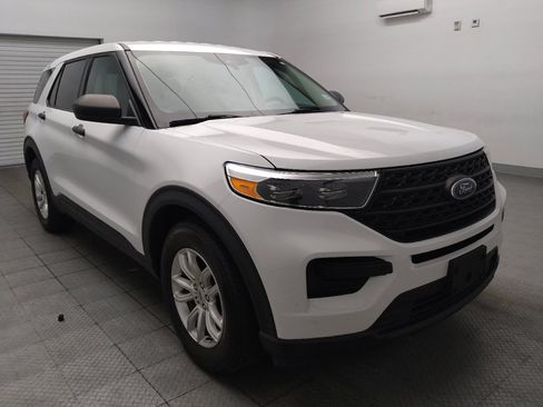 Used 2021 Ford Explorer 2WD image 13