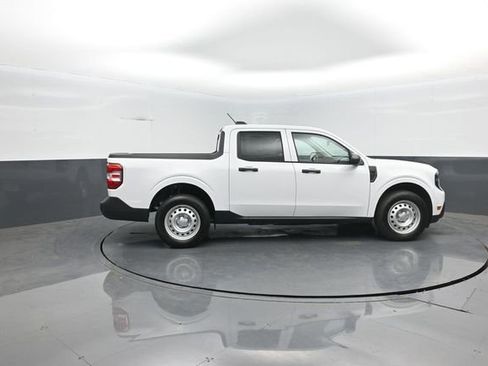 New 2026 Ford Maverick XL w/ Equipment Group 101A AWD/4WD image 8
