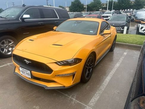 Used 2022 Ford Mustang Premium RWD image 2