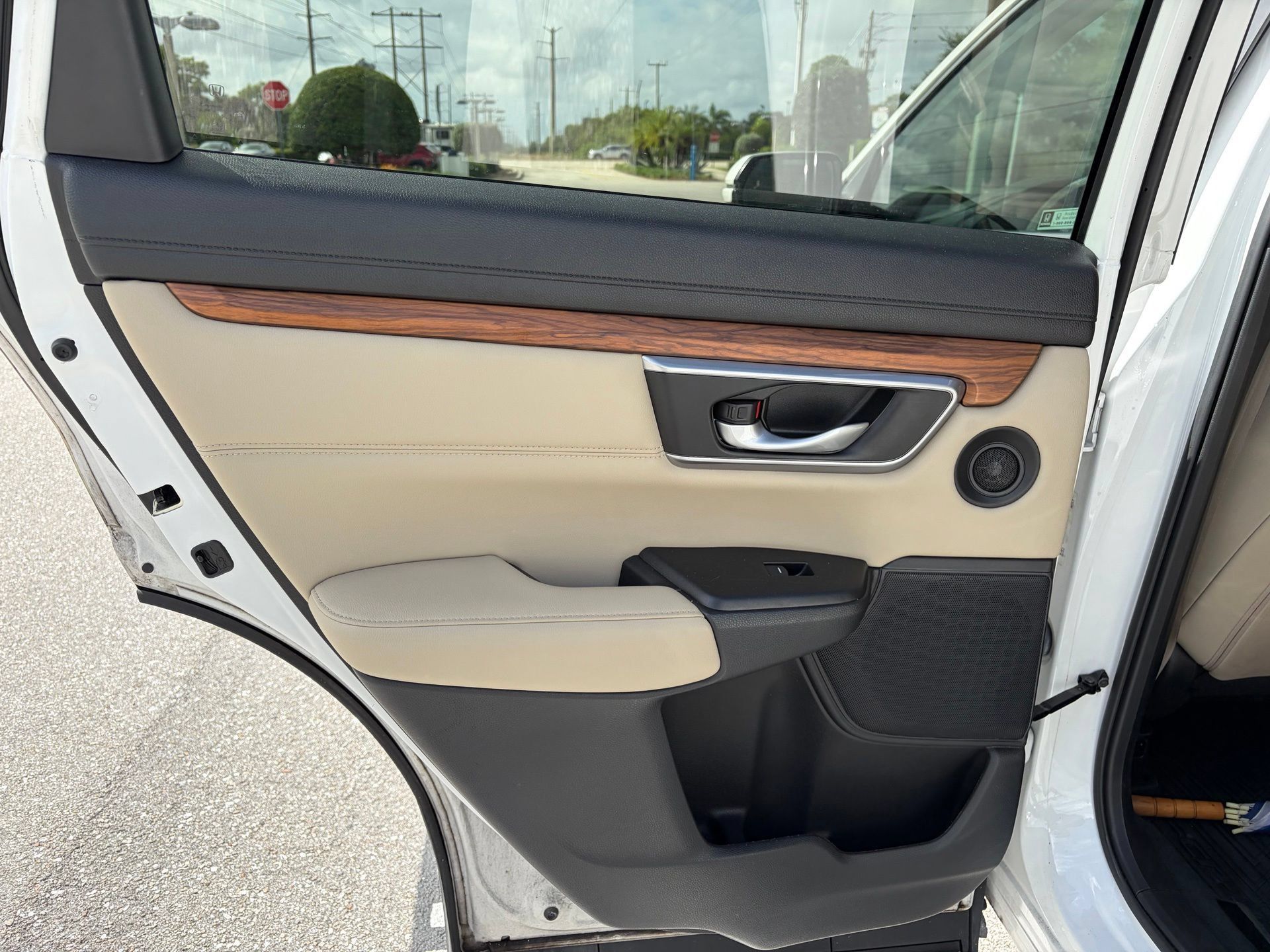 Used 2022 Honda CR-V EX-L image 20