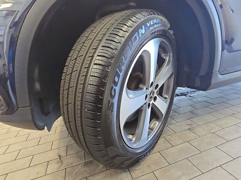 Certified 2019 Mercedes-Benz GLC 300 image 36