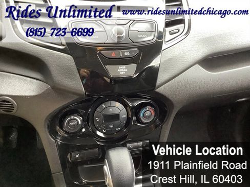 Used 2014 Ford Fiesta SE w/ Equipment Group 201A image 16