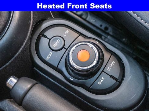 Used 2022 MINI Cooper 4-Door Hardtop image 20