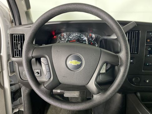 Used 2016 Chevrolet Express 3500 LT w/ LT Preferred Equipment Group image 13