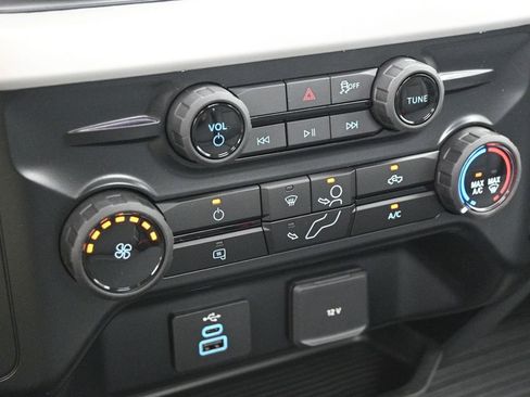 New 2026 Ford F250 XL w/ XL Chrome Package image 15