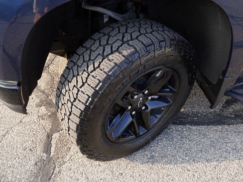 Certified 2020 Chevrolet Silverado 1500 LT Trail Boss AWD/4WD image 13