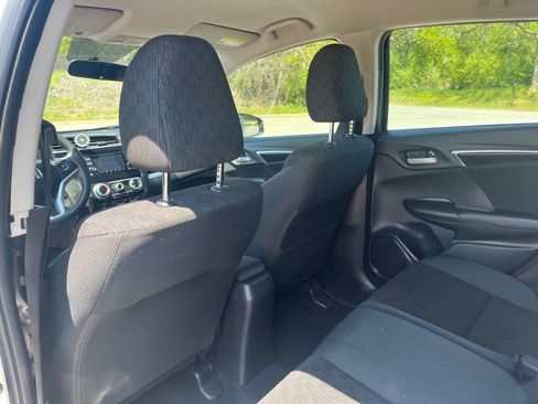 Used 2015 Honda Fit LX image 25