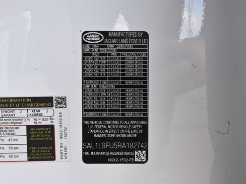 Used 2024 Land Rover Range Rover Sport Dynamic SE image 31