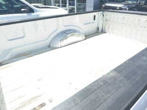Used 2022 Ford F350 XL w/ Power Equipment Group AWD/4WD image 4