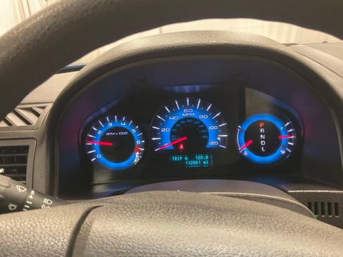 Used 2011 Ford Fusion SE image 15