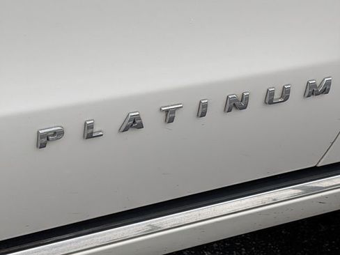 Used 2018 Ford Expedition Max Platinum image 23