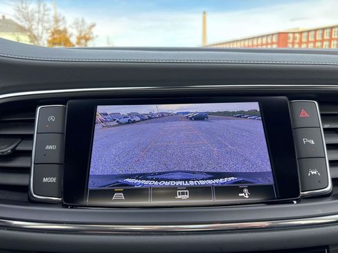 Used 2022 Buick Enclave Essence w/ Experience Buick Package image 28