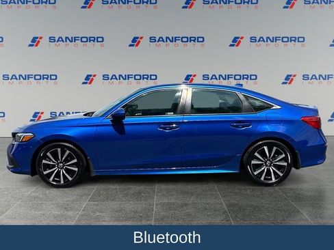 Used 2023 Honda Civic EX image 3