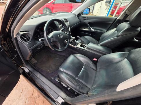 Used 2008 Lexus IS 250 RWD image 9