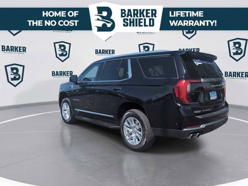 Used 2025 GMC Yukon Denali AWD/4WD image 7