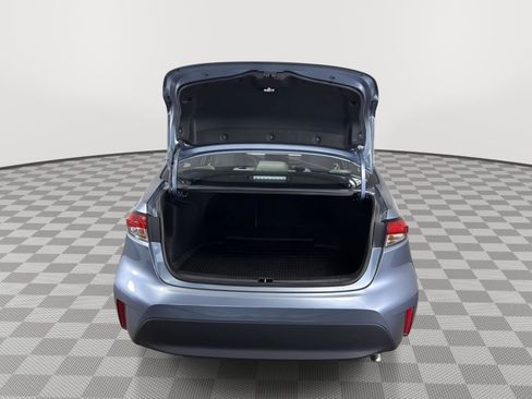 Used 2024 Toyota Corolla LE image 5