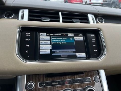 Used 2015 Land Rover Range Rover Sport SE AWD/4WD image 43