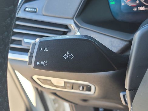 Used 2020 BMW X5 xDrive40i image 25