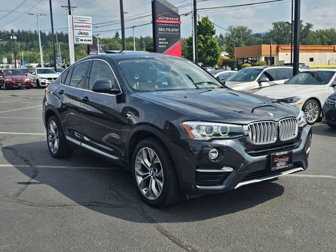 Used 2016 BMW X4 xDrive28i image 3