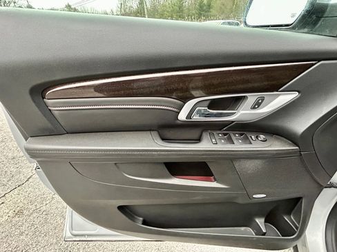 Used 2017 GMC Terrain Denali w/ Cargo Package image 13