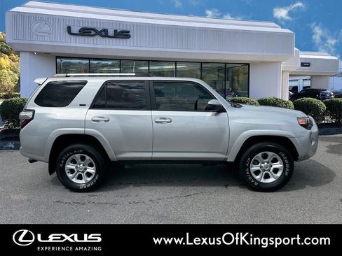 Used 2023 Toyota 4Runner SR5 RWD image 6