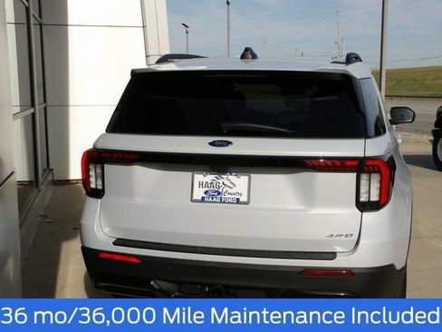 New 2026 Ford Explorer ST-Line w/ ST-Line Street Pack AWD/4WD image 4