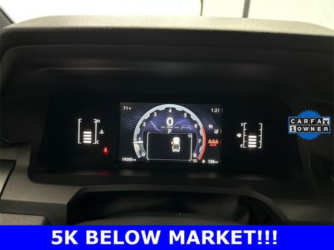 Used 2024 Toyota Tacoma SR5 image 27