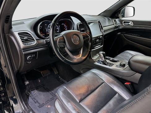 Used 2021 Jeep Grand Cherokee Limited w/ Luxury Group II image 9