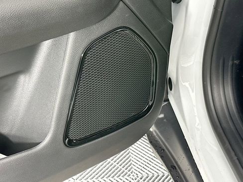 New 2026 Jeep Compass Limited image 24