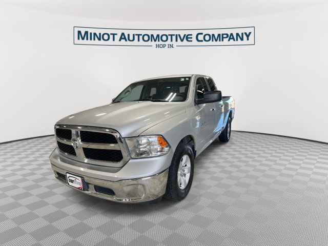 Used 2017 RAM 1500 Classic SLT RWD image 5