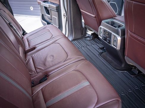 Used 2017 Ford F150 Platinum w/ Technology Package image 33