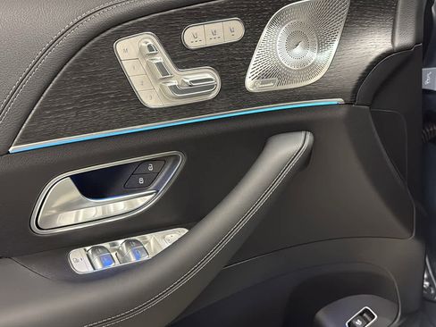 New 2026 Mercedes-Benz GLE 53 AMG 4MATIC Coupe image 17