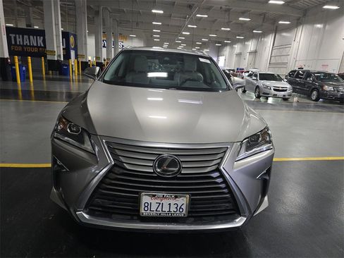 Used 2019 Lexus RX 350 FWD image 2