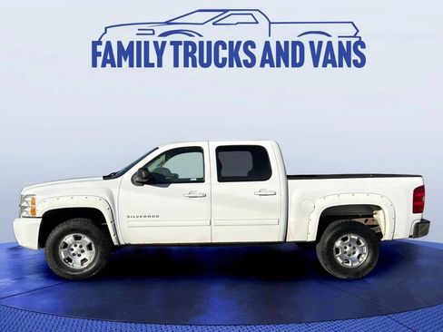 Used 2013 Chevrolet Silverado 1500 LTZ w/ Max Trailering Pack image 2