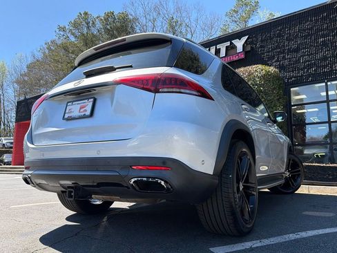 Used 2020 Mercedes-Benz GLE 350 4MATIC w/ Premium Package image 13