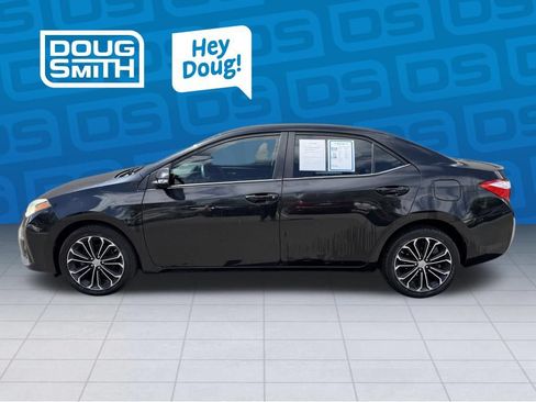 Used 2014 Toyota Corolla S FWD image 2