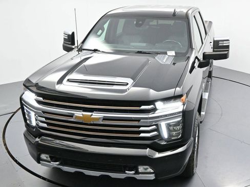 Used 2021 Chevrolet Silverado 2500 High Country w/ Z71 Off-Road Package AWD/4WD image 41