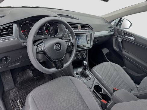 Used 2021 Volkswagen Tiguan S image 7
